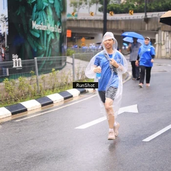 Runner Photo 7960300