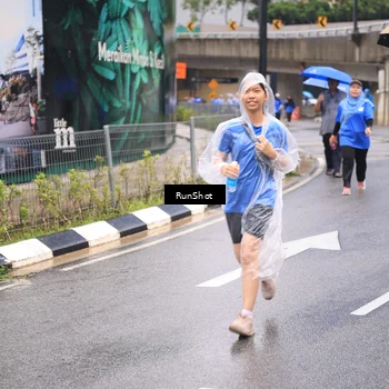 Runner Photo 7960303