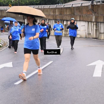 Runner Photo 7960313