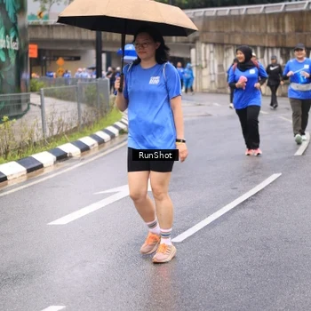 Runner Photo 7960318