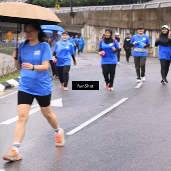 Runner Photo 7960323