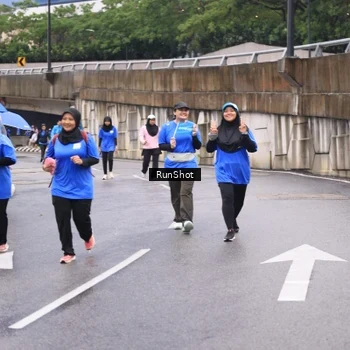 Runner Photo 7960340