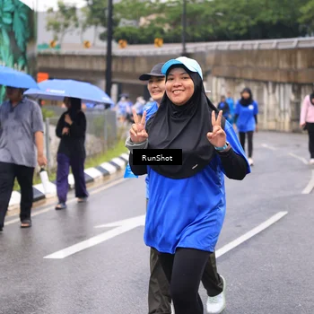 Runner Photo 7960381