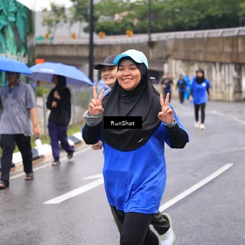 Runner Photo 7960384