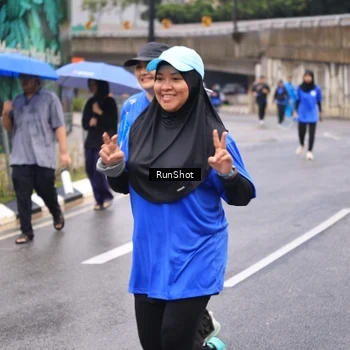 Runner Photo 7960386