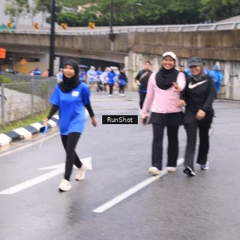 Runner Photo 7960415
