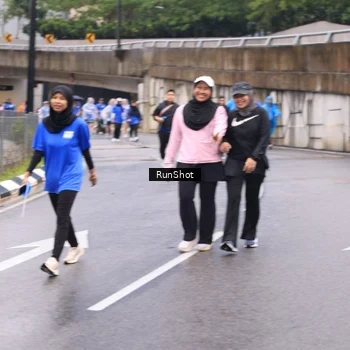 Runner Photo 7960416