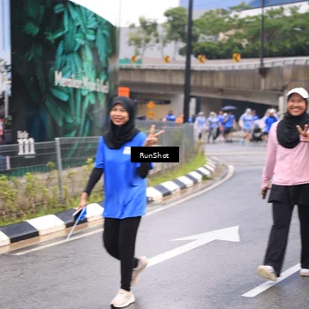 Runner Photo 7960429