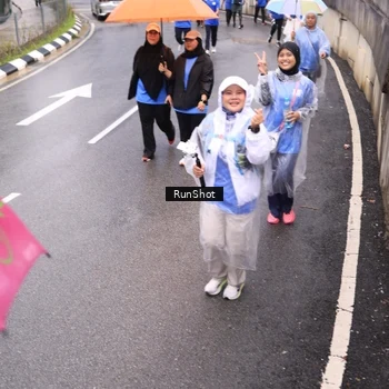 Runner Photo 7960435
