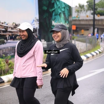 Runner Photo 7960458