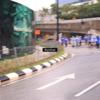 Runner Photo 7960472