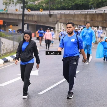 Runner Photo 7960482