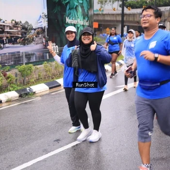 Runner Photo 7960561