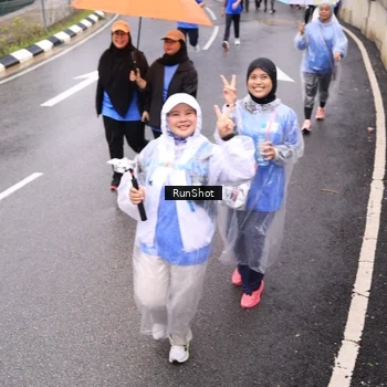 Runner Photo 7960575