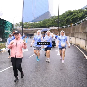 Runner Photo 7960582