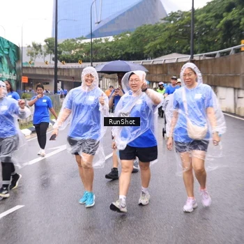 Runner Photo 7960584