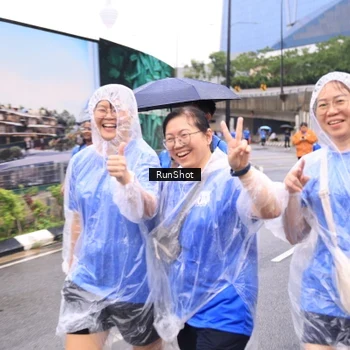 Runner Photo 7960604