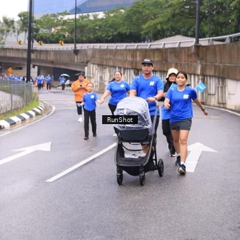 Runner Photo 7960617