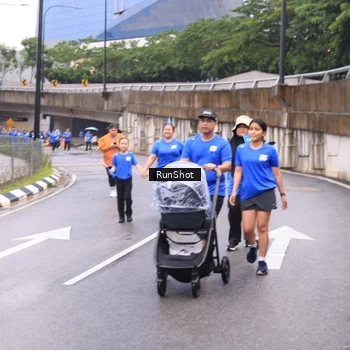 Runner Photo 7960620