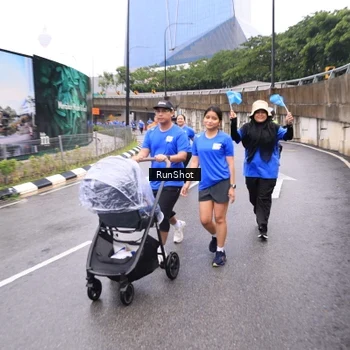 Runner Photo 7960637