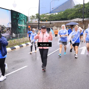 Runner Photo 7960643