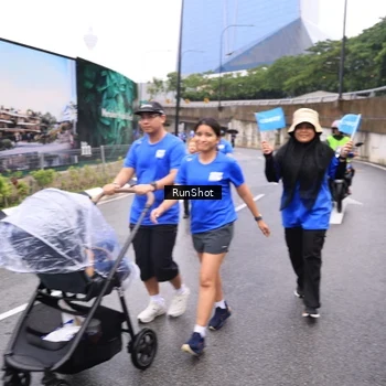 Runner Photo 7960646