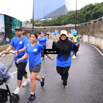 Runner Photo 7960649