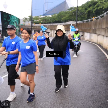 Runner Photo 7960653