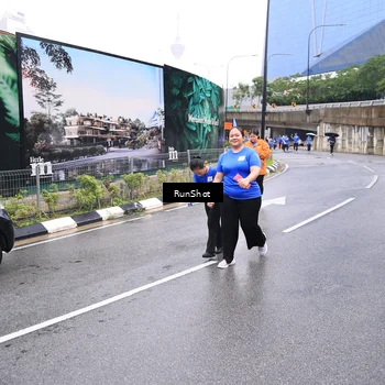 Runner Photo 7960665