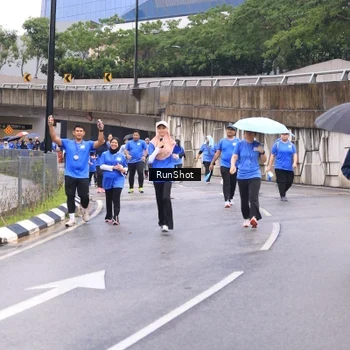 Runner Photo 7960705