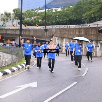 Runner Photo 7960706