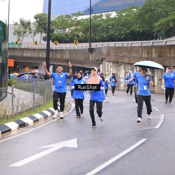 Runner Photo 7960708
