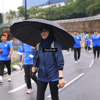 Runner Photo 7960734