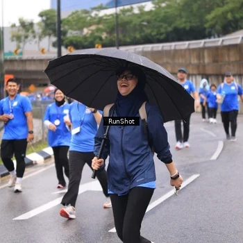 Runner Photo 7960735