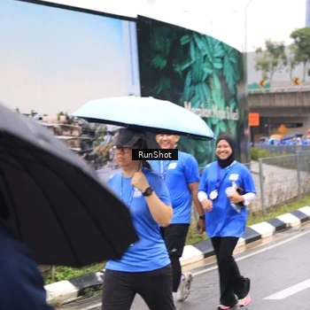 Runner Photo 7960750