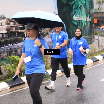 Runner Photo 7960755