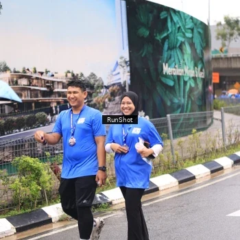 Runner Photo 7960759