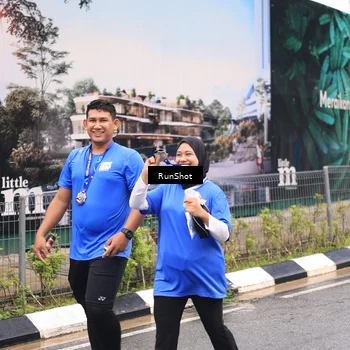 Runner Photo 7960763