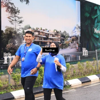 Runner Photo 7960765