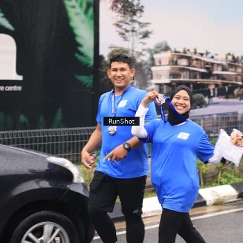 Runner Photo 7960770