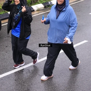 Runner Photo 7960787