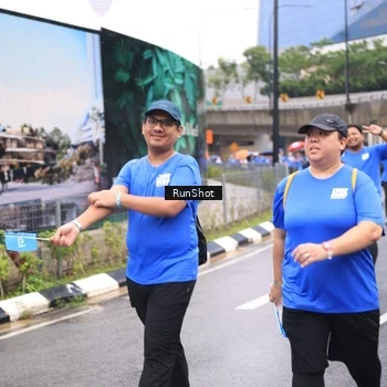 Runner Photo 7960795