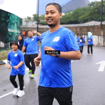 Runner Photo 7960817
