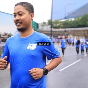 Runner Photo 7960820