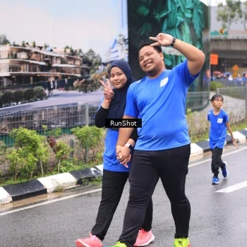 Runner Photo 7960830