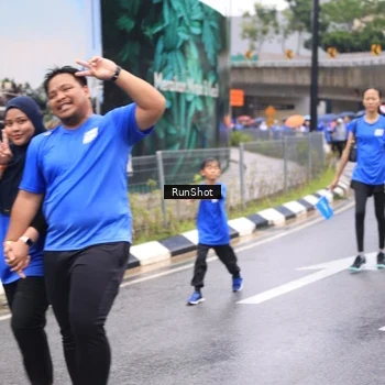 Runner Photo 7960832