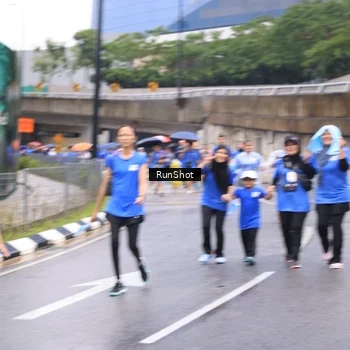Runner Photo 7960837