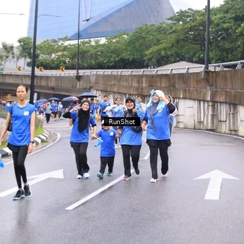 Runner Photo 7960848