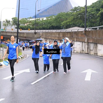 Runner Photo 7960849