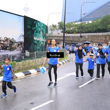 Runner Photo 7960856